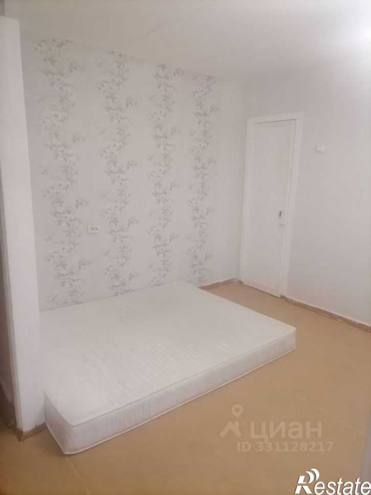 2-комн квартира улица Снайперов, 15,  д. 15
