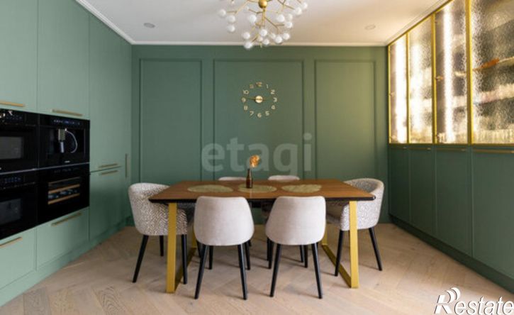4-комн квартира улица Окулова, 18,  д. 18