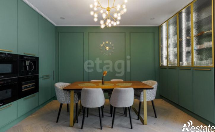 4-комн квартира улица Окулова, 18,  д. 18