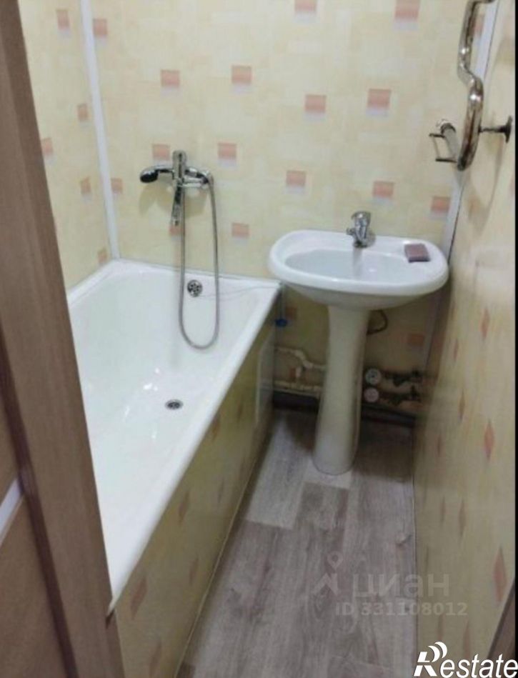 2-комн квартира улица Гашкова, 22,  д. 22