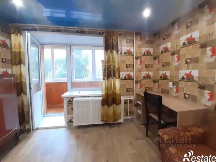 2-комн квартира улица Крисанова, 10,  д. 10