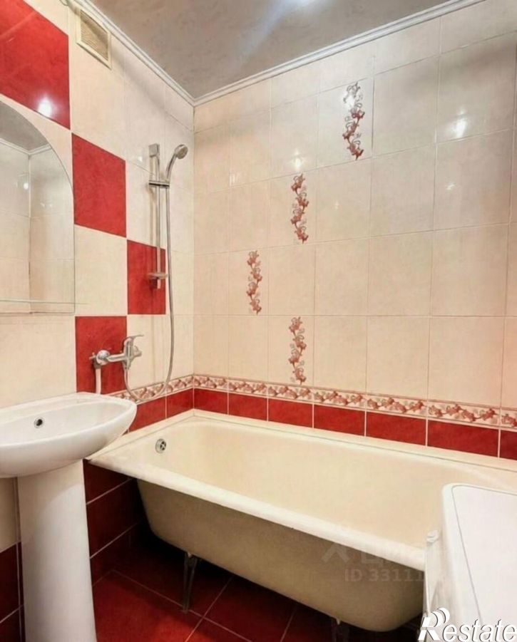 3-комн квартира ул Свободы, 15,  д. 15
