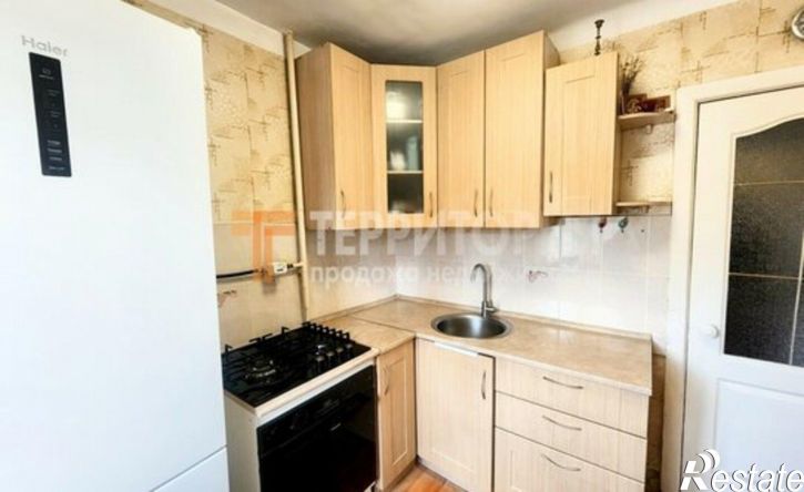3-комн квартира ул Комбайнеров, 36,  д. 36