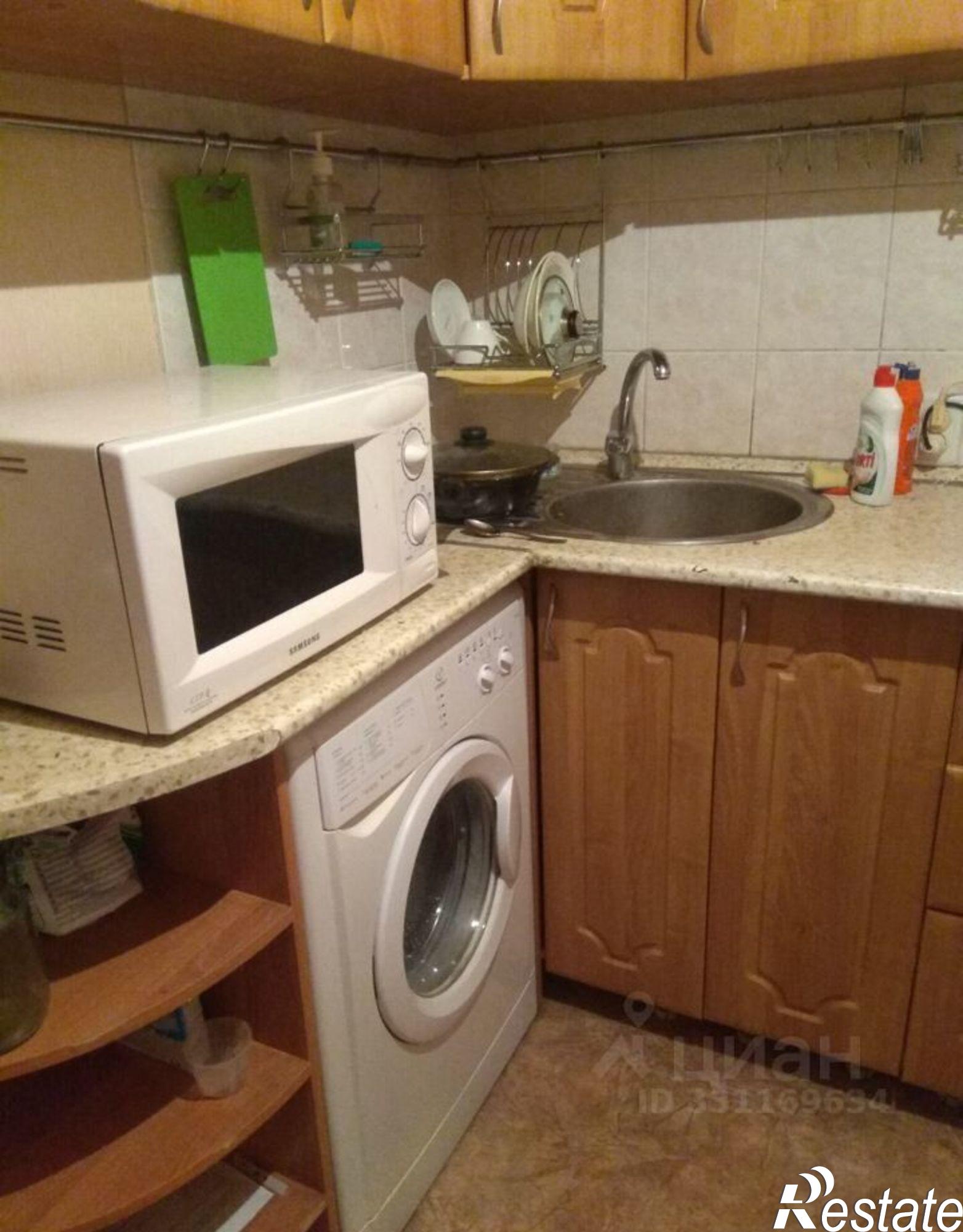 Сдать комнату за 12 000 рублей на улица Крисанова, 29