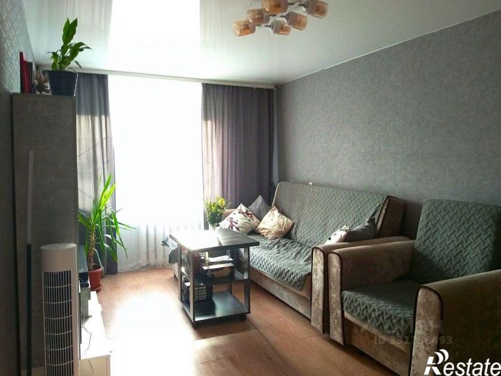 3-комн квартира улица Гусарова, 8,  д. 8