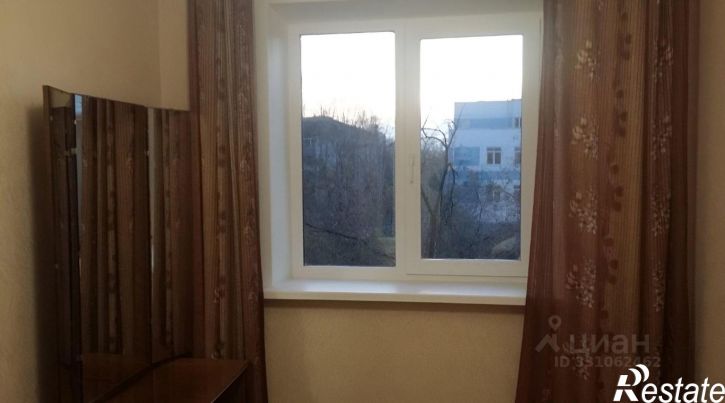 2-комн квартира ул Революции, 64,  д. 64