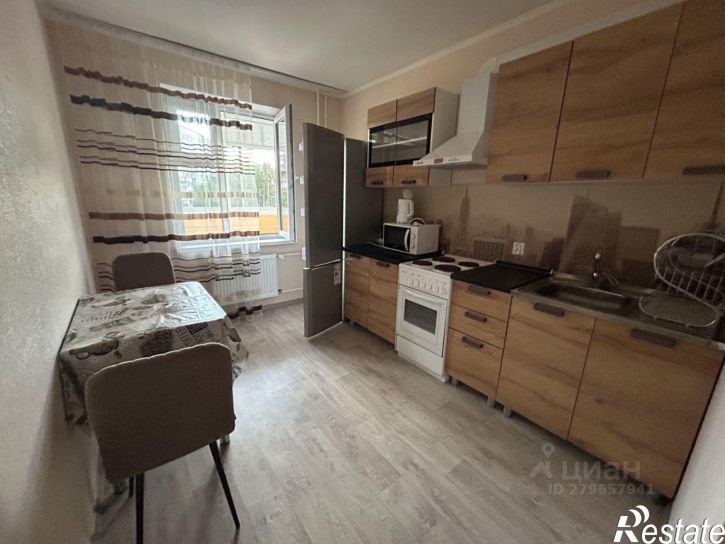 1-комн квартира ул Адмирала Ушакова, 106,  д. 106