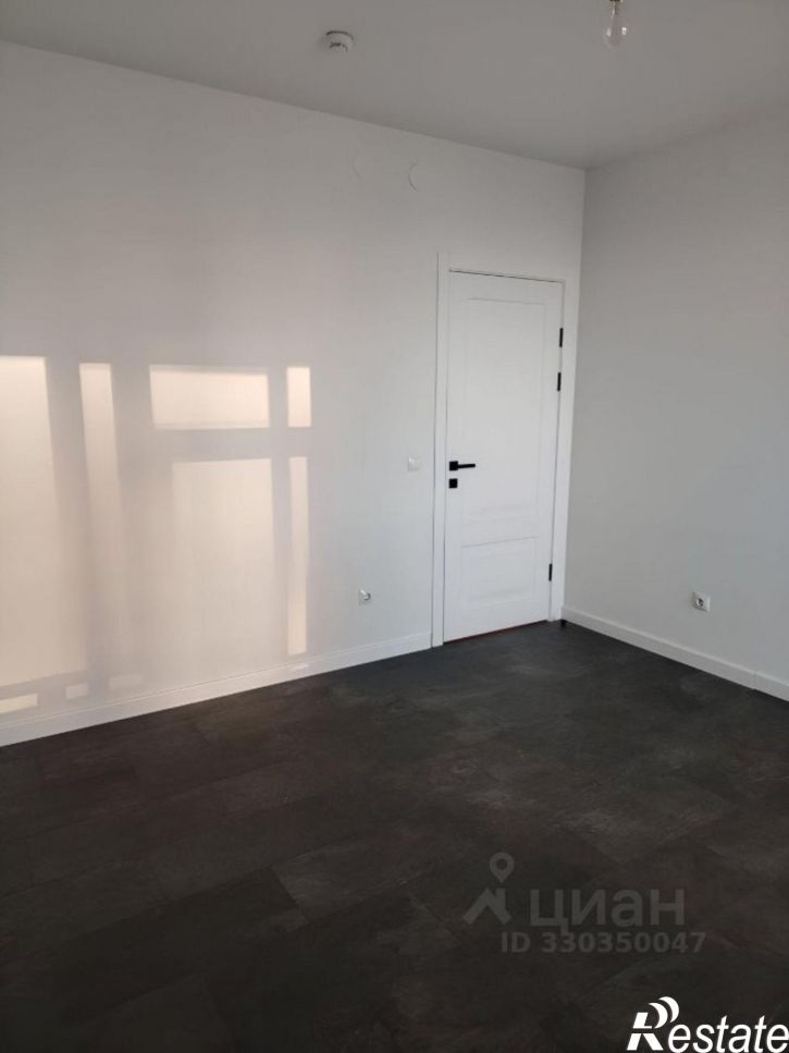 3-комн квартира улица Карбышева, 49А,  д. 49А