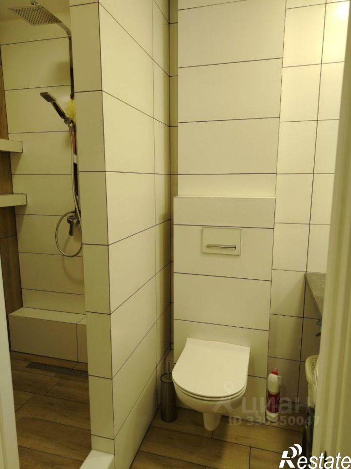 3-комн квартира улица Карбышева, 49А,  д. 49А