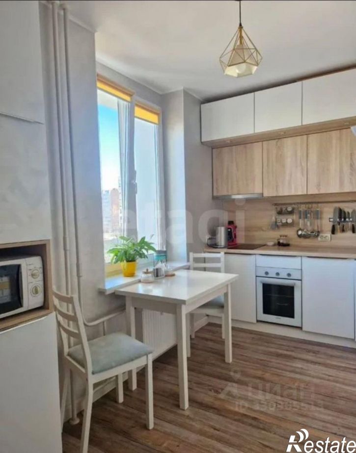 2-комн квартира пр-кт Декабристов, 21,  д. 21