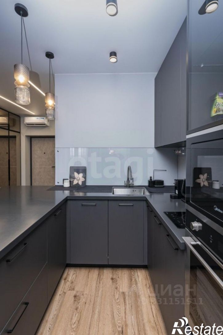 2-комн квартира улица Адмирала Макарова, 23,  д. 23