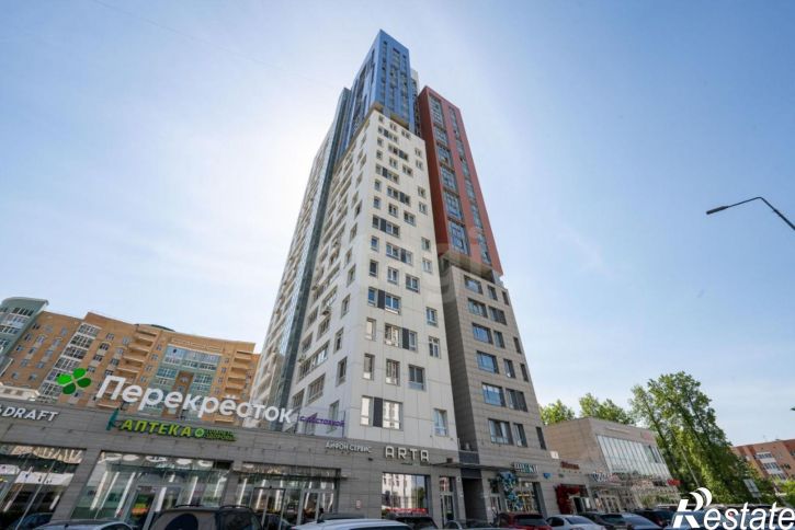 3-комн квартира улица Революции, 24,  д. 24