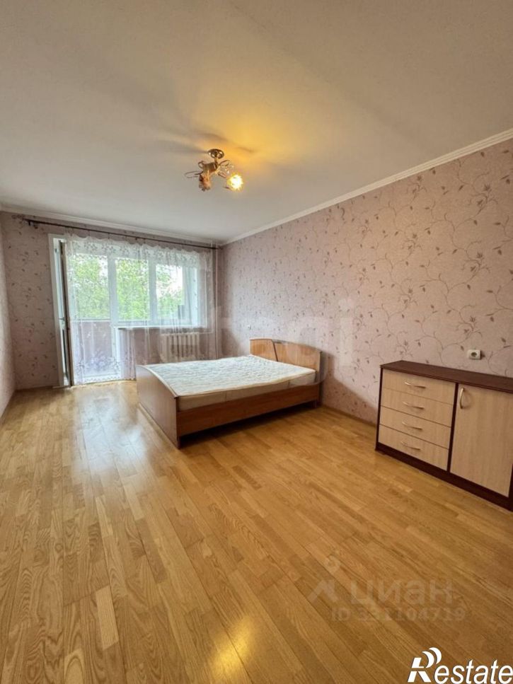 3-комн квартира ул Максима Горького, 21,  д. 21