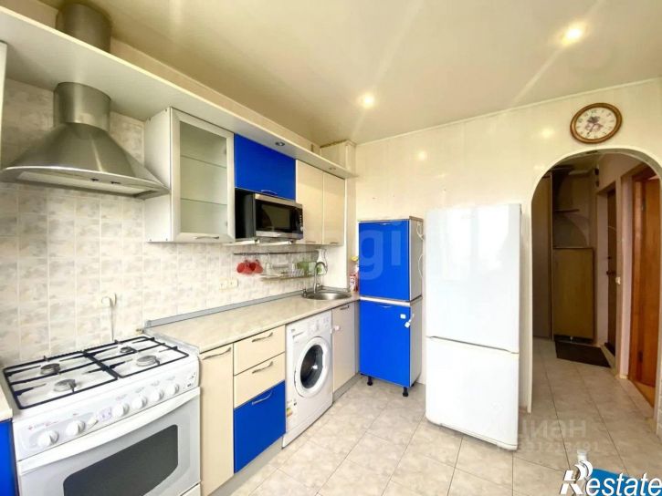 3-комн квартира пр-кт Декабристов, 33,  д. 33