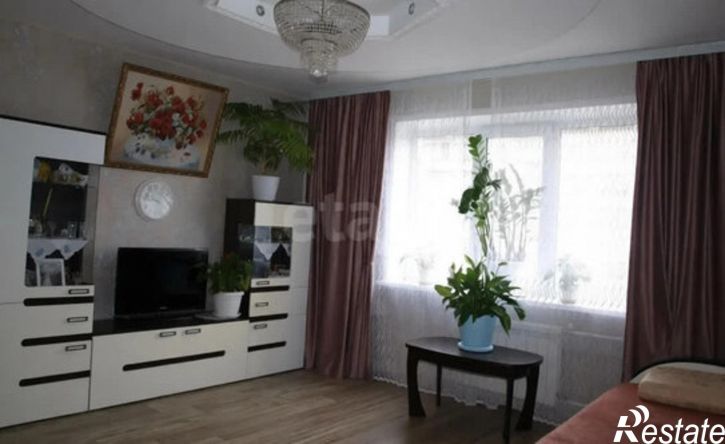2-комн квартира улица Карпинского, 120,  д. 120