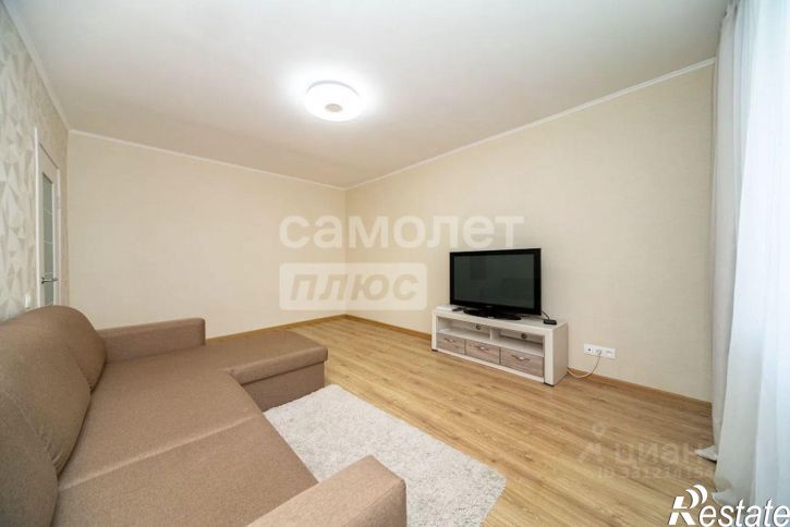 2-комн квартира ул Революции, 3,  д. 3