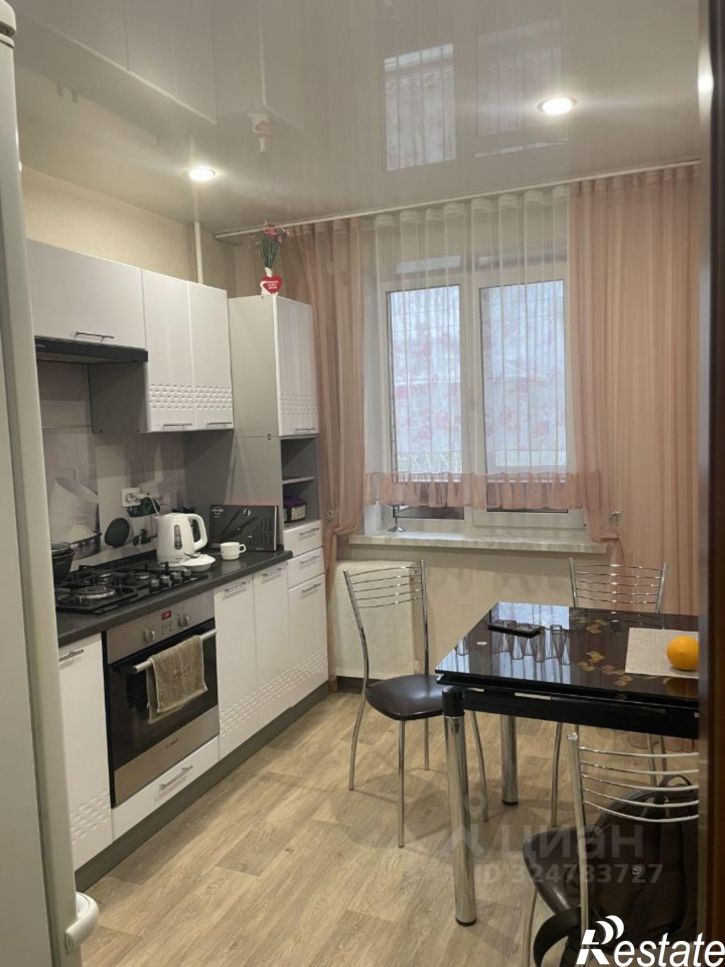 2-комн квартира улица Менжинского, 45,  д. 45