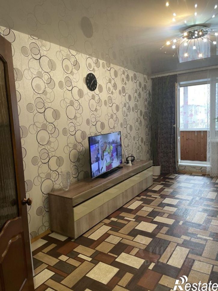 2-комн квартира улица Менжинского, 45,  д. 45