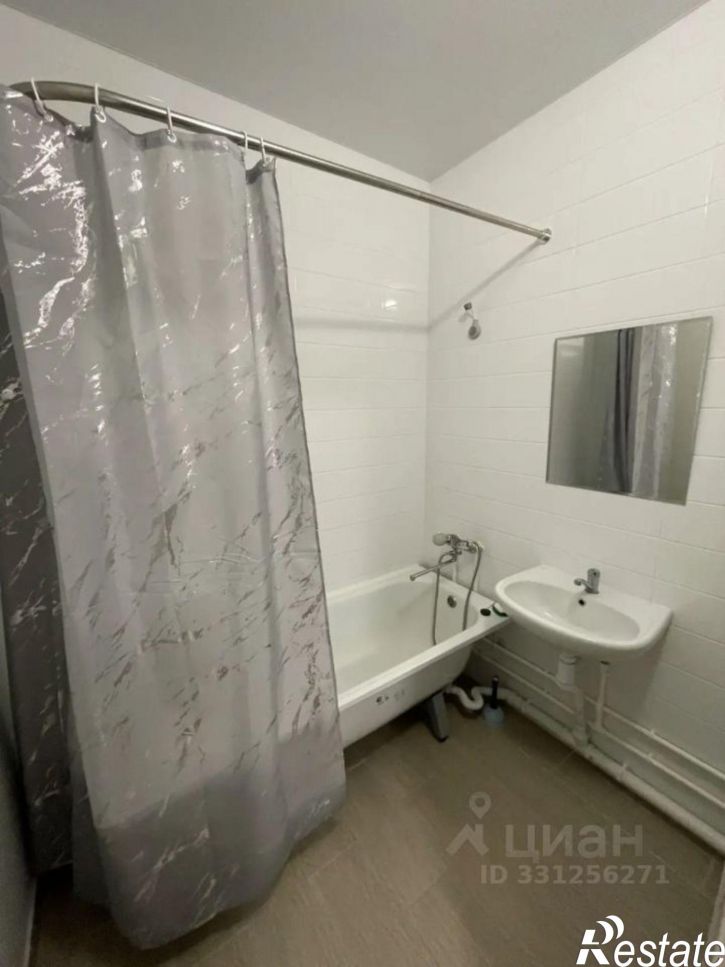 2-комн квартира улица Солдатова, 33,  д. 33