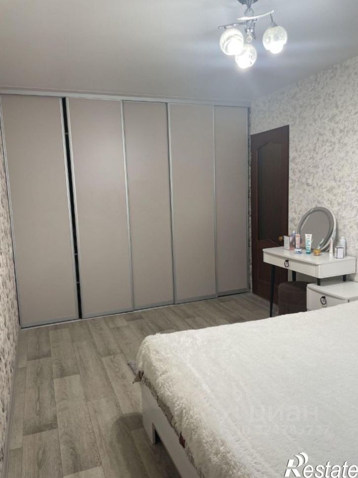 2-комн квартира улица Менжинского, 45,  д. 45