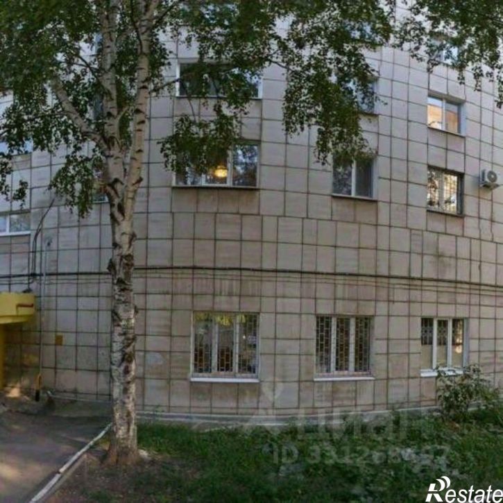 3-комн квартира улица Гусарова, 7,  д. 7