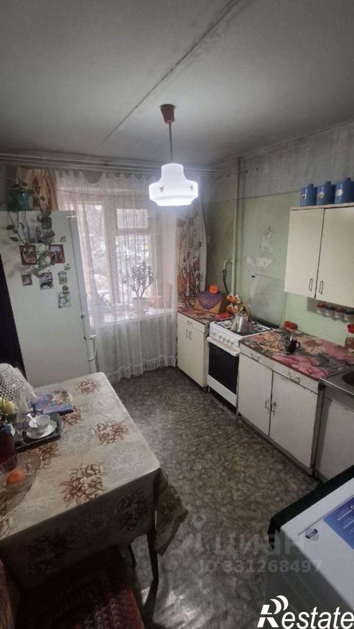 3-комн квартира улица Гусарова, 7,  д. 7