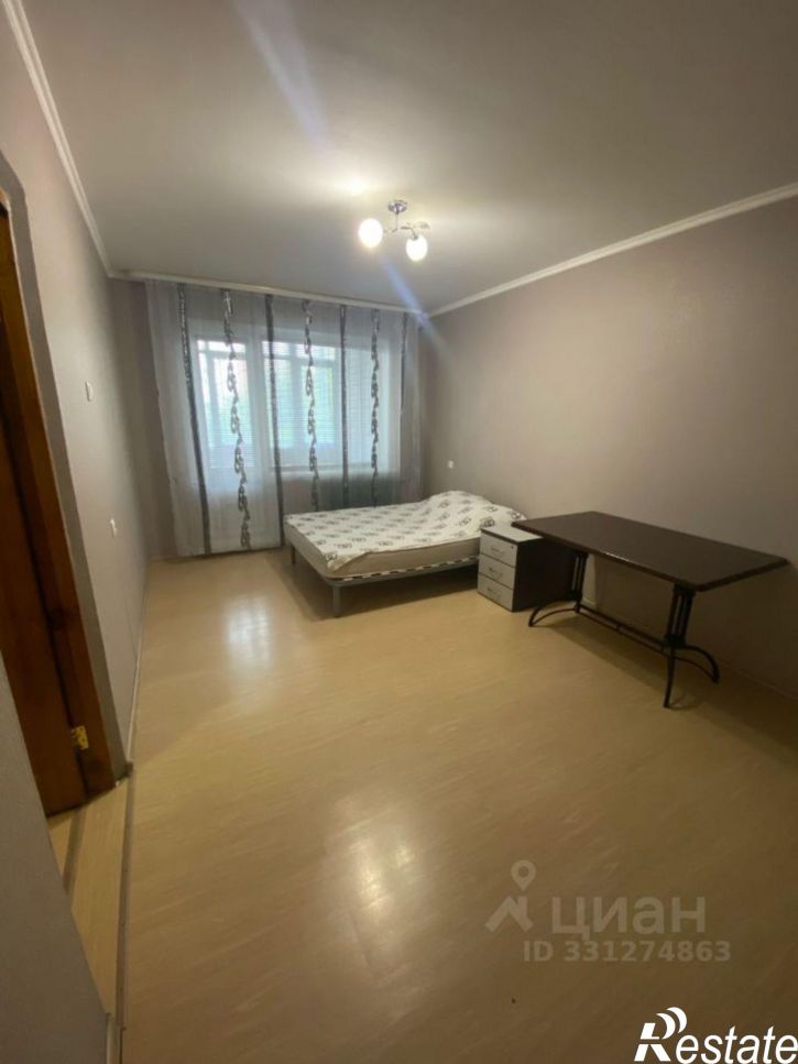 2-комн квартира улица Старцева, 15/3,  д. 15/3