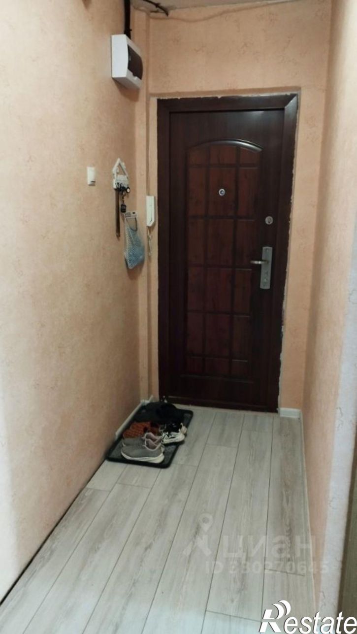 2-комн квартира улица Милиционера Власова, 35,  д. 35