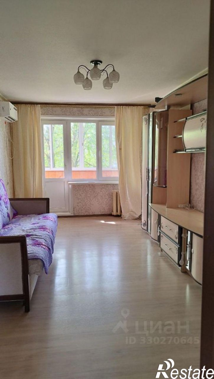 2-комн квартира улица Милиционера Власова, 35,  д. 35