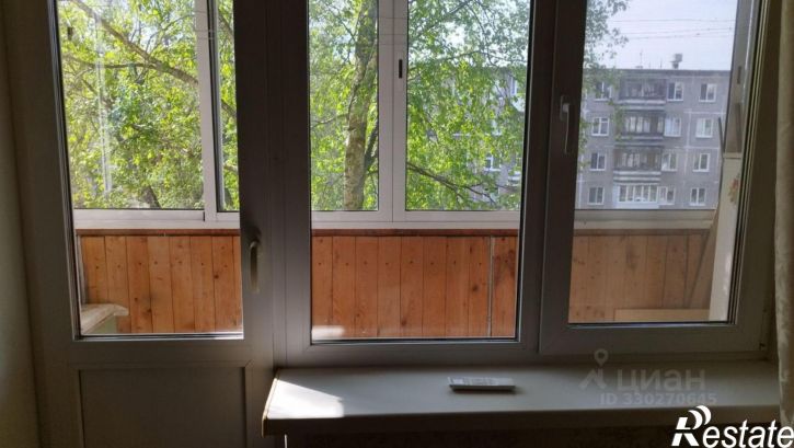 2-комн квартира улица Милиционера Власова, 35,  д. 35