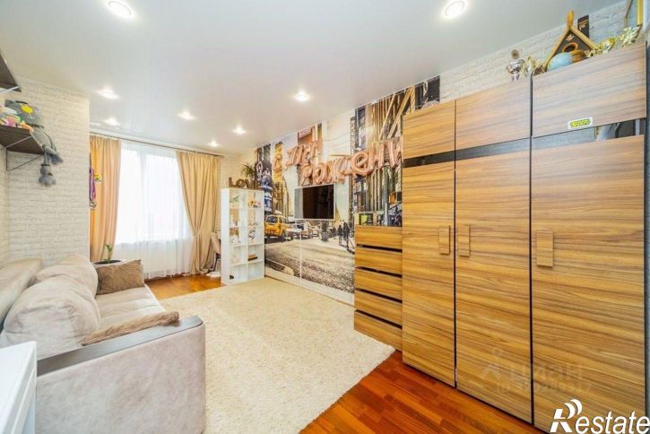 2-комн квартира улица Фрезеровщиков, 86,  д. 86