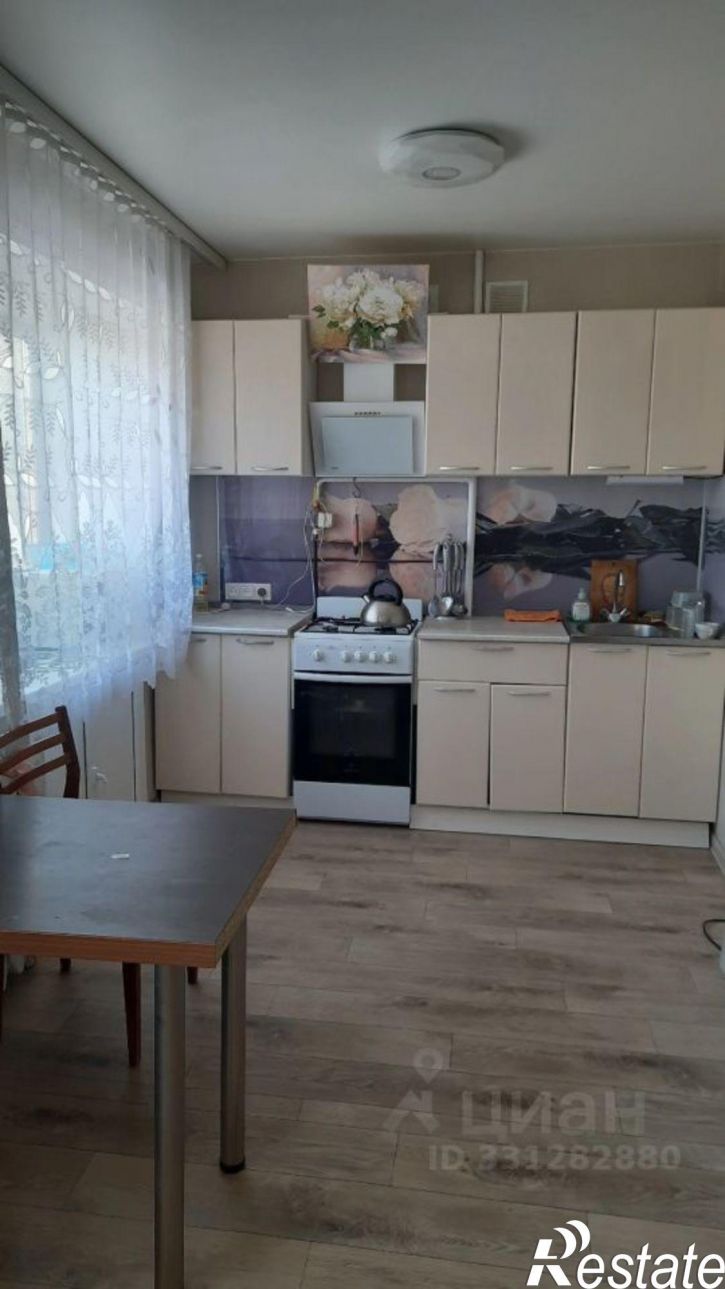 1-комн квартира ул Льва Шатрова, 11,  д. 11