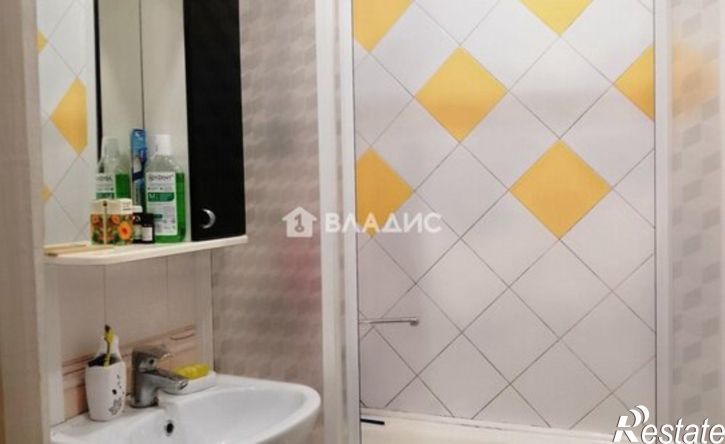 1-комн квартира улица Льва Шатрова, 24,  д. 24