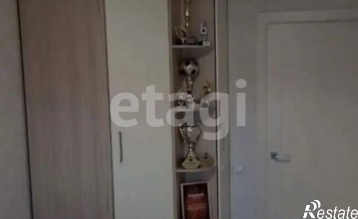 3-комн квартира ул Монастырская, 60,  д. 60