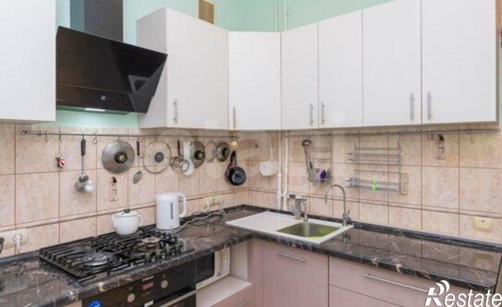 3-комн квартира ул Космонавта Леонова, 23,  д. 23