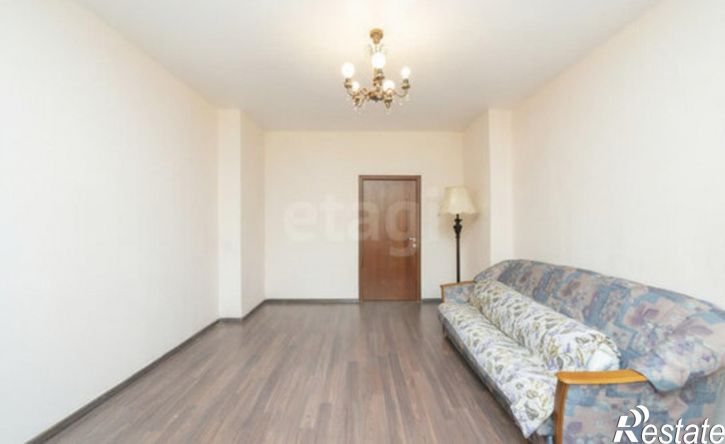 3-комн квартира ул Космонавта Леонова, 23,  д. 23