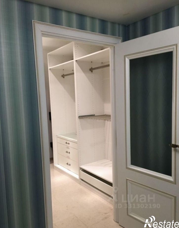 2-комн квартира улица Чернышевского, 15В,  д. 15В