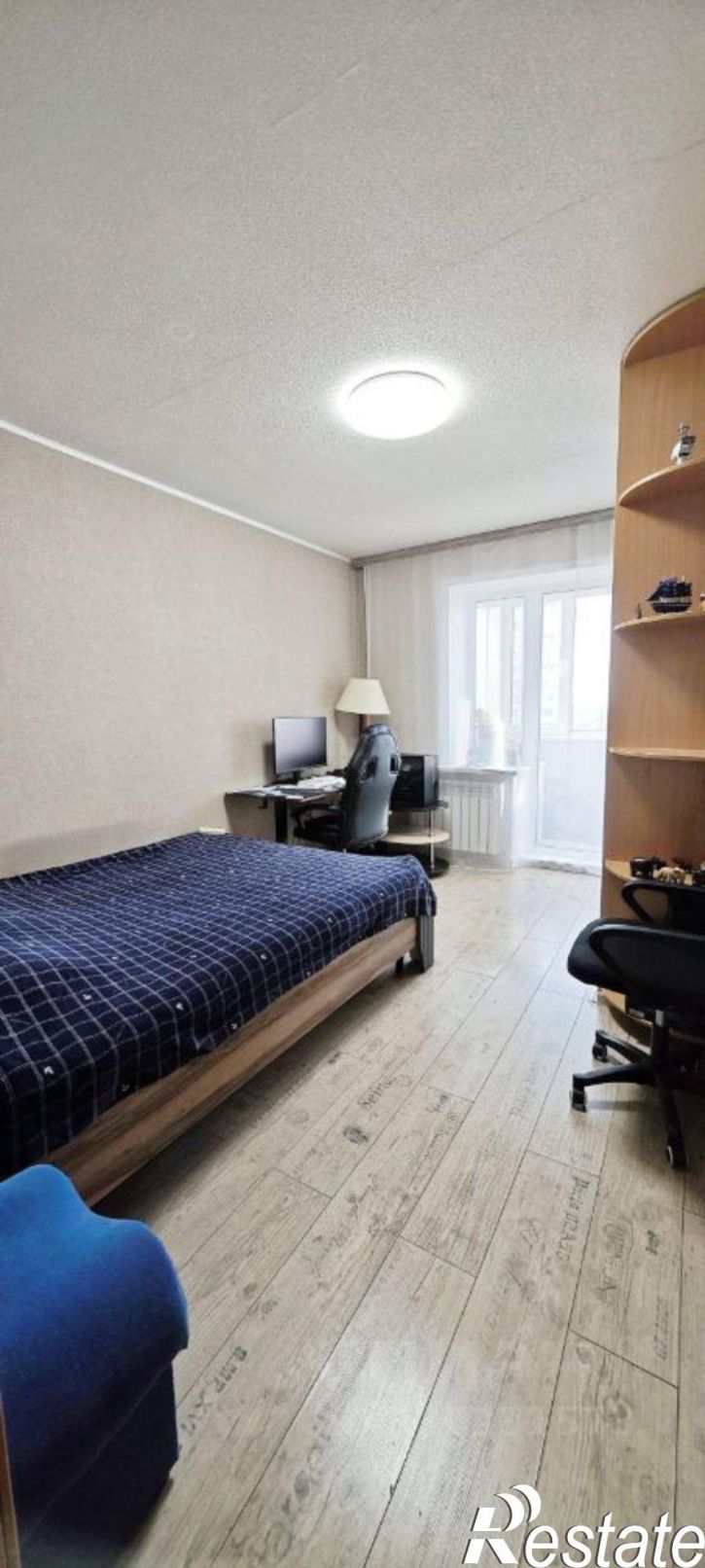 3-комн квартира ул Кронита, 11,  д. 11