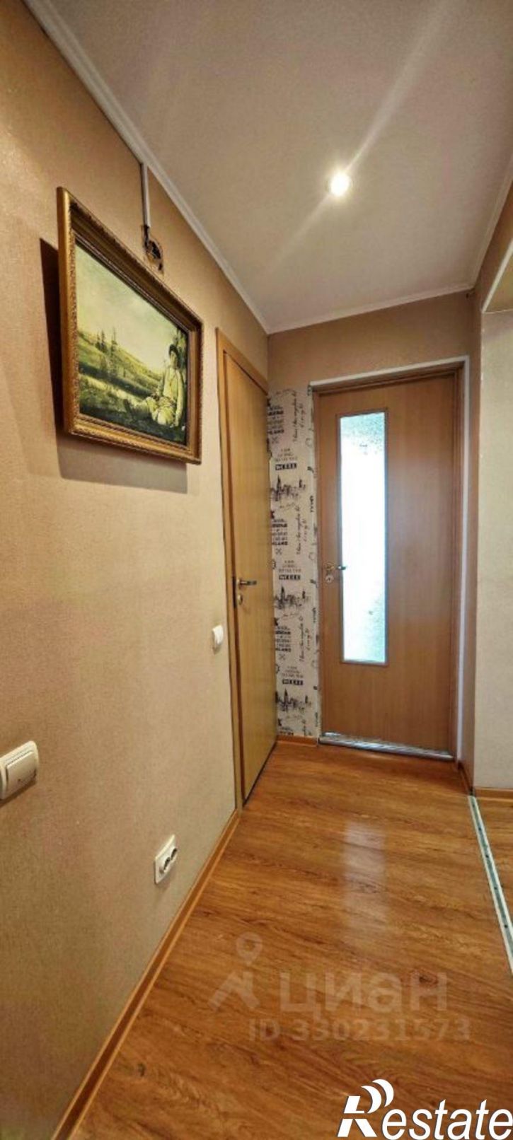 3-комн квартира ул Кронита, 11,  д. 11