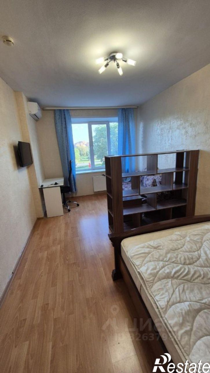 1-комн квартира шоссе Космонавтов, 120,  д. 120