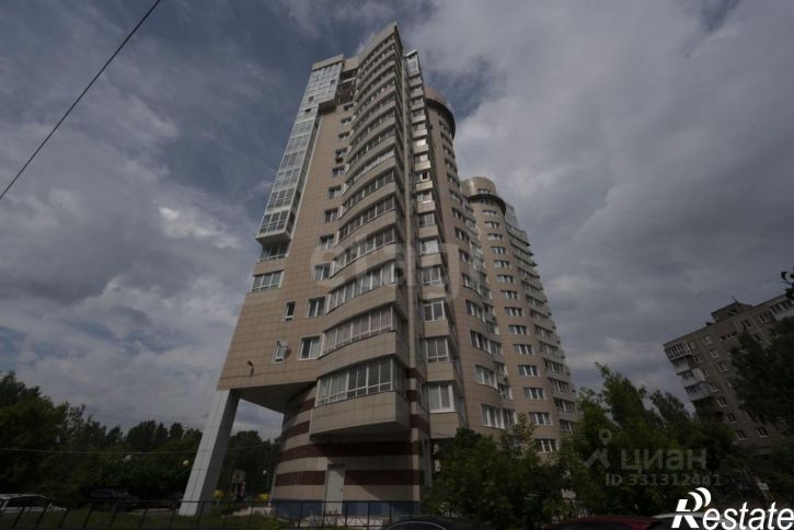 2-комн квартира ул Светлогорская, 19,  д. 19
