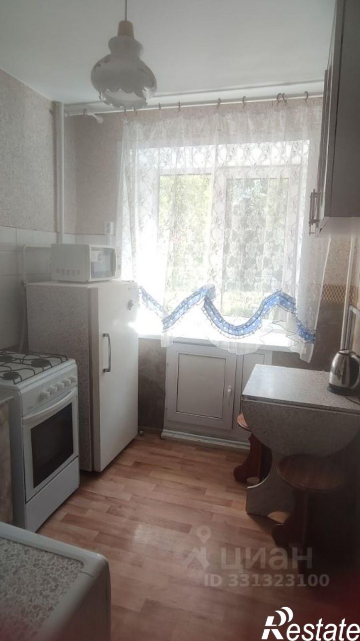 3-комн квартира ул Моторостроителей, 3,  д. 3