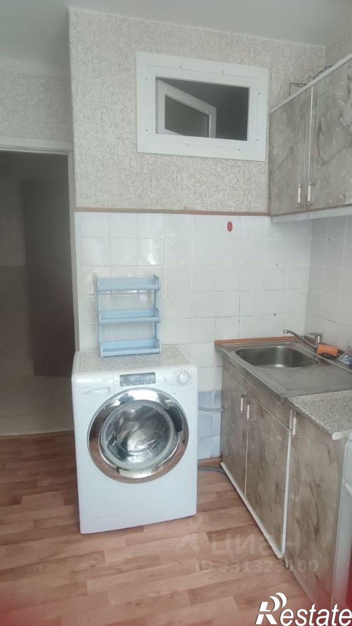 3-комн квартира ул Моторостроителей, 3,  д. 3
