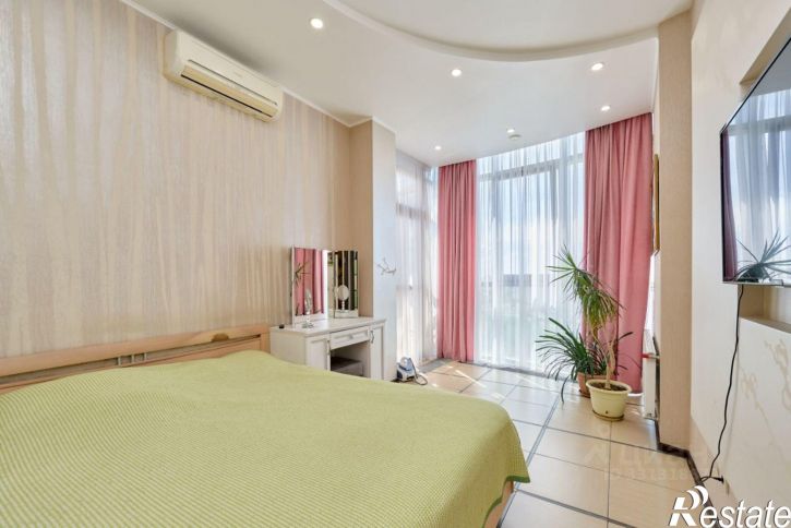 3-комн квартира ул Красновишерская, 37,  д. 37