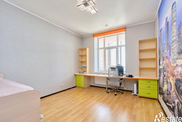 3-комн квартира ул Красновишерская, 37,  д. 37