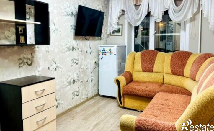 3-комн квартира улица Гусарова, 13,  д. 13