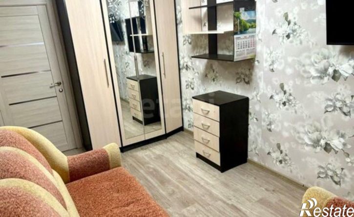 3-комн квартира улица Гусарова, 13,  д. 13