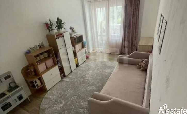 2-комн квартира улица Александра Турчевича, 8,  д. 8