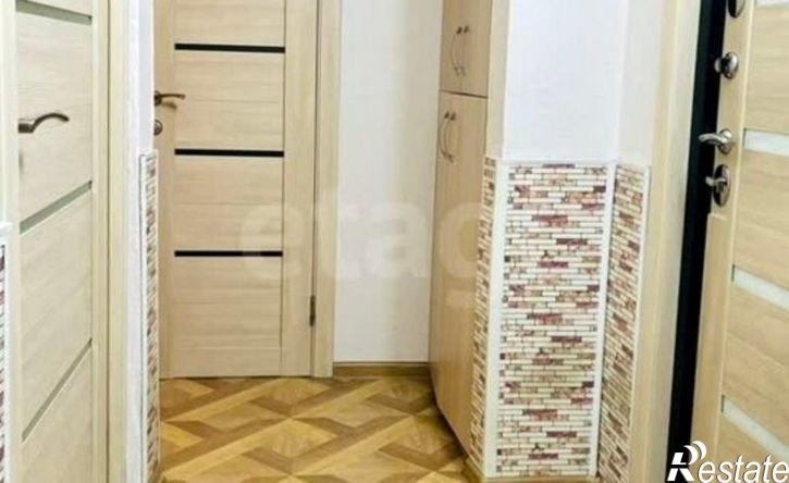 3-комн квартира улица Гусарова, 13,  д. 13