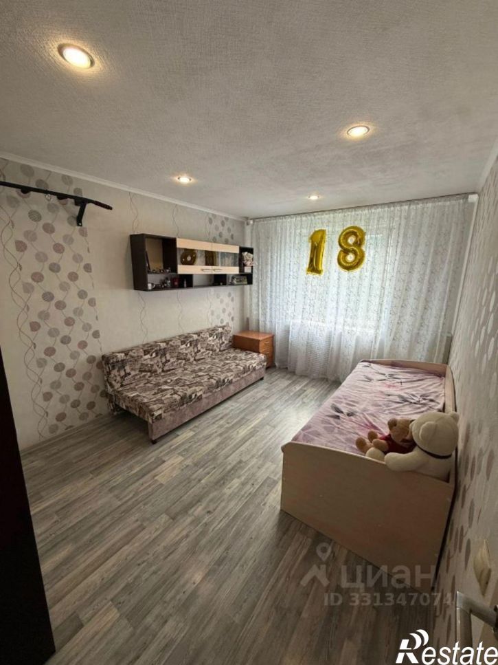 4-комн квартира ул Маршала Рыбалко, 37,  д. 37